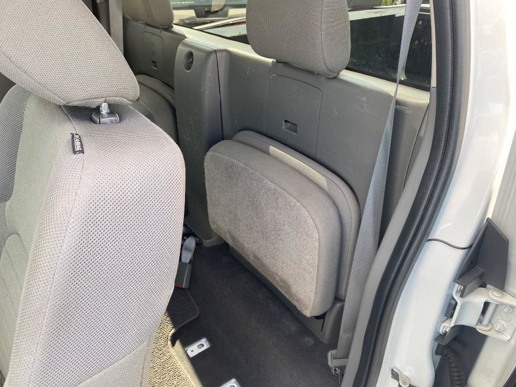 Used 2019 Nissan Frontier S RWD image 16