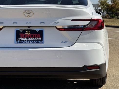 New 2026 Toyota Camry LE image 7