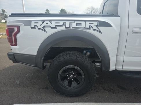 Used 2018 Ford F150 Raptor w/ Equipment Group 802A Luxury image 6