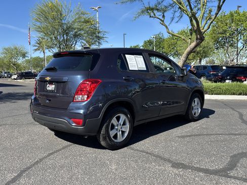 Used 2019 Chevrolet Trax LS image 4