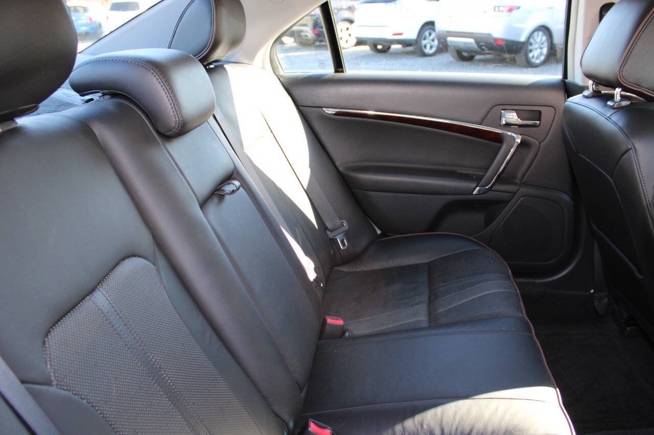 Used 2011 Lincoln MKZ Hybrid w/ 201A Rapid Spec Order Code FWD image 18