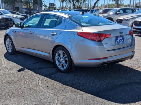 Used 2013 Kia Optima EX w/ Premium Pkg image 4