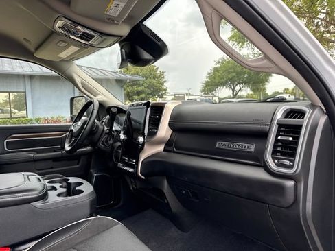 Used 2023 RAM 1500 Big Horn AWD/4WD image 10