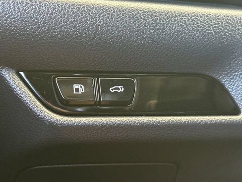Used 2025 Lexus NX 350h AWD w/ Accessory Package (A2) image 31