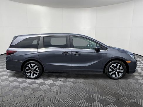 Used 2025 Honda Odyssey EX-L image 7
