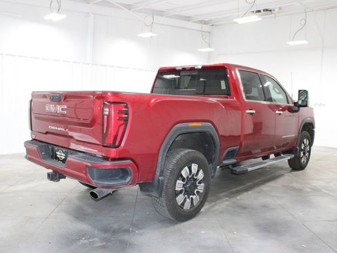 Used 2024 GMC Sierra 2500 Denali w/ Denali Reserve Package image 9