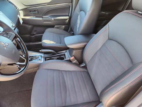 New 2025 Mitsubishi Outlander Sport SE image 10