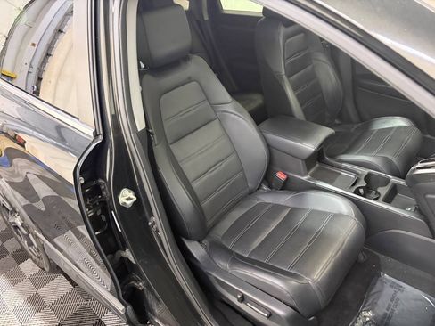 Used 2017 Honda CR-V EX-L image 26