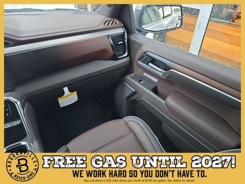 New 2026 GMC Sierra 1500 Denali w/ Denali Reserve Package AWD/4WD image 14