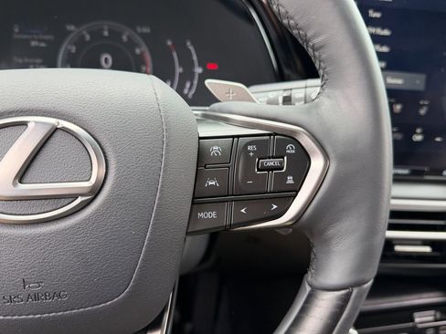 Used 2023 Lexus RX 350 Premium w/ Accessory Package AWD/4WD image 18