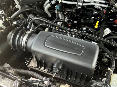 Used 2021 Ford Explorer XLT w/ Equipment Group 202A image 30