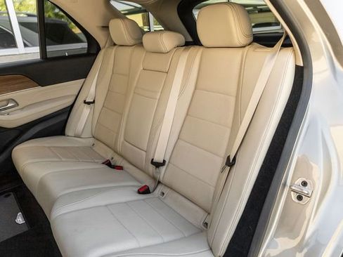 Used 2022 Mercedes-Benz GLE 350 4MATIC image 13