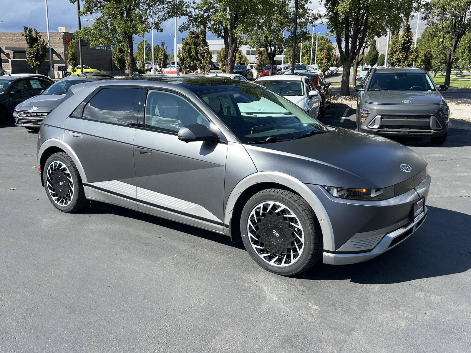 Certified 2023 Hyundai Ioniq 5 Limited w/ Cargo Package AWD/4WD image 14