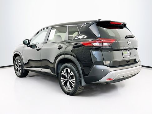 Used 2023 Nissan Rogue SV image 5