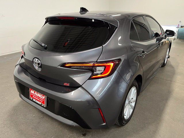 Used 2026 Toyota Corolla SE FWD image 3