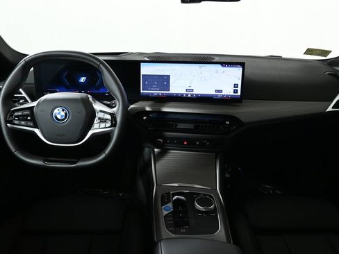 Certified 2025 BMW i4 xDrive40i w/ Premium Package AWD/4WD image 17