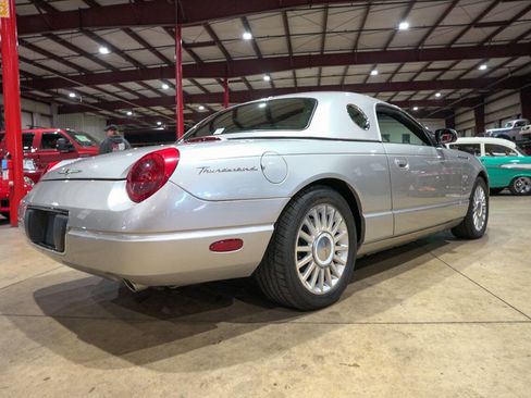 Used 2004 Ford Thunderbird Deluxe image 33