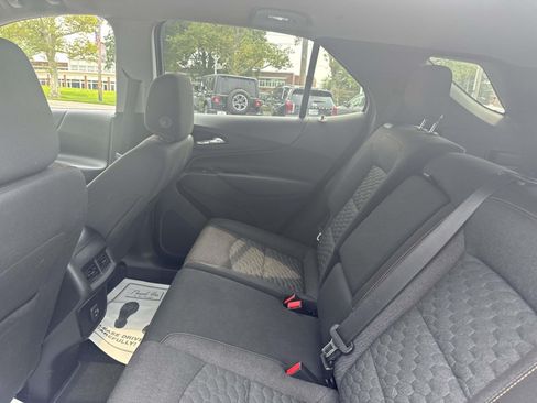 Used 2019 Chevrolet Equinox LT AWD/4WD image 13