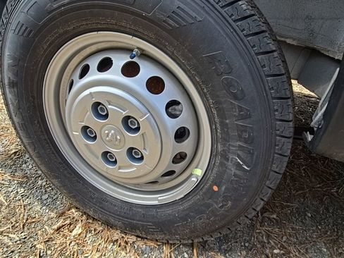 New 2026 RAM ProMaster 2500 w/ Convenience Group image 8