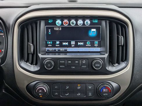 Used 2018 GMC Canyon Denali image 28