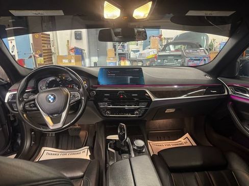 Used 2017 BMW 540i xDrive AWD/4WD image 27