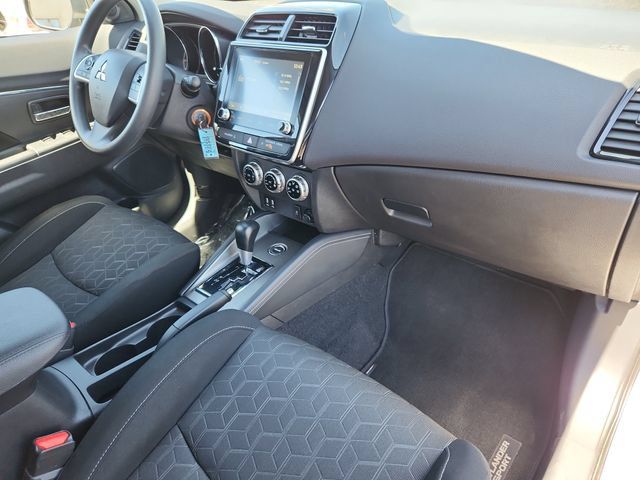 Used 2026 Mitsubishi Outlander Sport AWD image 19