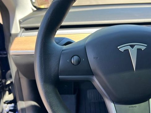 Used 2020 Tesla Model 3 Long Range AWD/4WD image 19