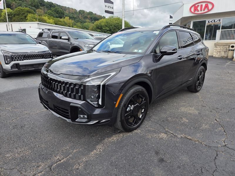 Used 2026 Kia Sportage X-Line w/ X-Line Technology Package AWD/4WD image 3