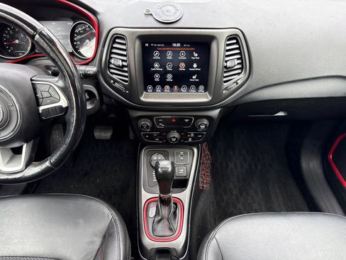 Used 2018 Jeep Compass Trailhawk w/ Safe & Security Group image 24