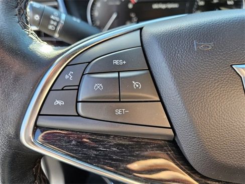 Used 2023 Cadillac XT5 Premium Luxury image 27