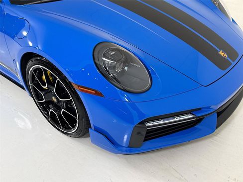 Used 2022 Porsche 911 Turbo S AWD/4WD image 31
