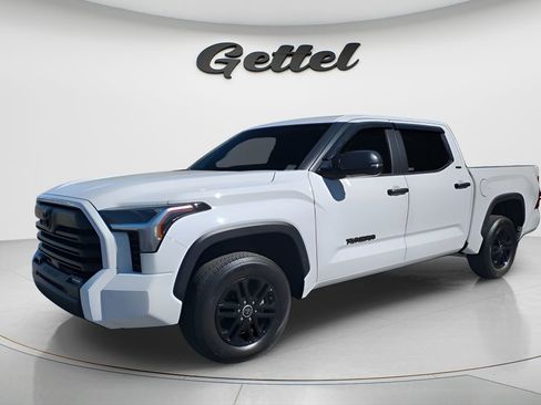 Used 2024 Toyota Tundra SR5 w/ SR5 Convenience Package image 2