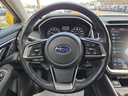 Used 2022 Subaru Outback Limited image 17