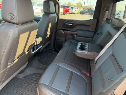 Used 2021 GMC Sierra 1500 Denali w/ Denali Ultimate Package image 11