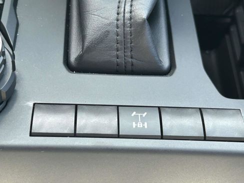 Used 2025 Toyota Tacoma SR image 29