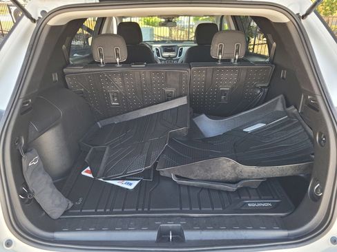 Used 2020 Chevrolet Equinox LT w/ LPO, Floor Liner Package AWD/4WD image 29