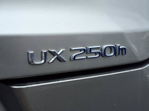 Used 2021 Lexus UX 250h F Sport w/ F Sport Premium Package AWD/4WD image 39