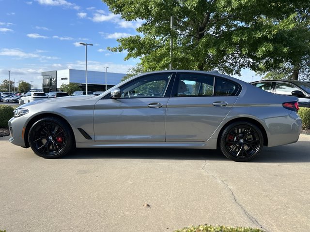 Certified 2023 BMW 540i w/ Dynamic Handling Package RWD image 2