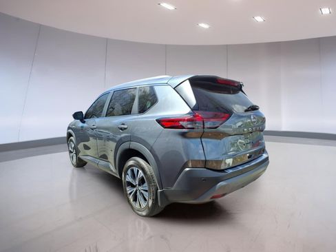 Used 2023 Nissan Rogue SV w/ SV Premium B Package AWD/4WD image 3