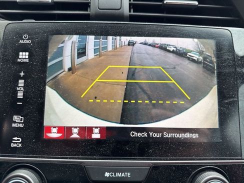 Used 2018 Honda Civic Type R image 16