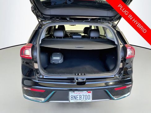 Used 2019 Kia Niro EX FWD image 25