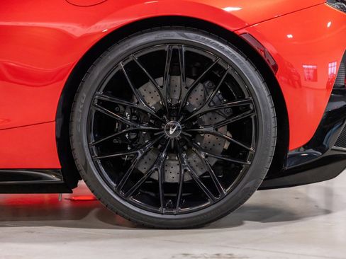 Used 2023 McLaren GT image 17