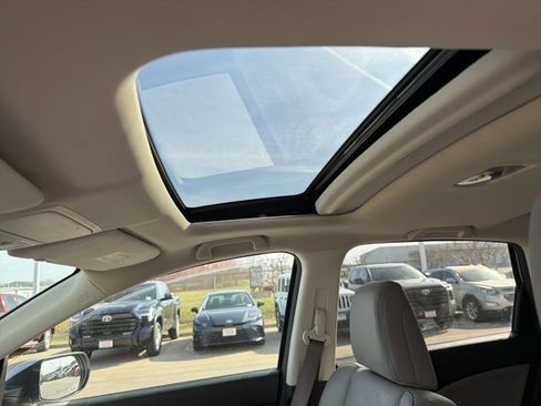 Used 2015 Honda CR-V EX-L image 3