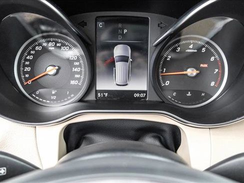 Certified 2018 Mercedes-Benz GLC 300 4MATIC image 16