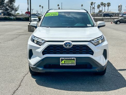 Used 2023 Toyota RAV4 XLE w/ Convenience Package AWD/4WD image 2
