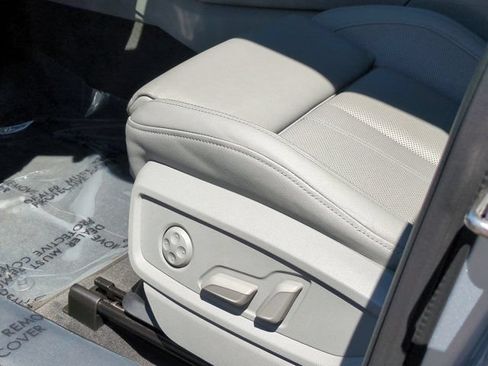 Used 2022 Audi Q5 2.0T Prestige AWD/4WD image 12