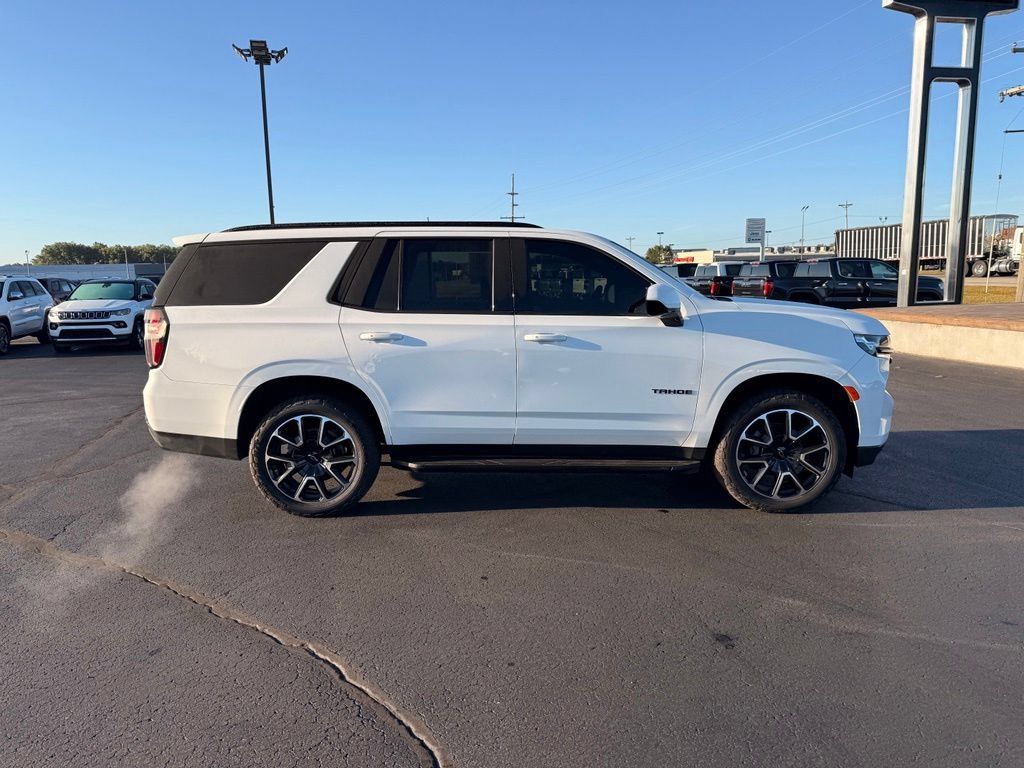 Used 2023 Chevrolet Tahoe RST AWD/4WD image 2