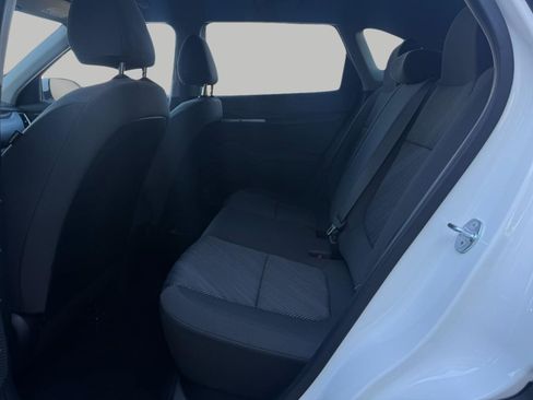 Used 2023 Kia Seltos LX image 25