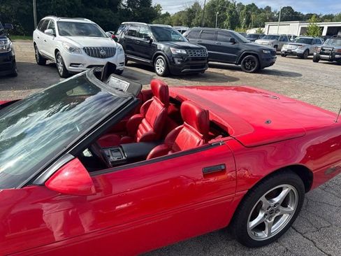 Used 1991 Chevrolet Corvette Convertible image 26