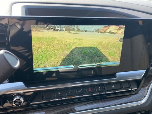 New 2026 GMC Sierra 1500 Elevation image 19